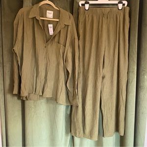 NWT A&F gauze beach cover up set. Button down and pants in olive green